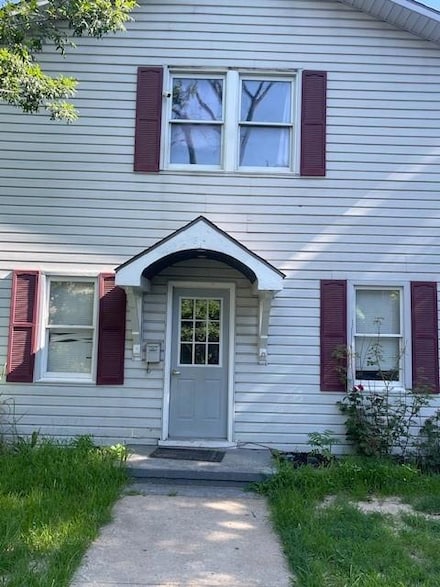 1807 Hickory St, Saint Joseph, MO 64503