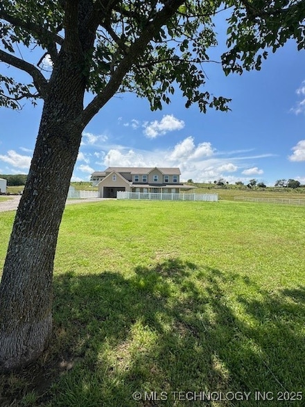 3377 N 368 Rd, Holdenville, OK 74848