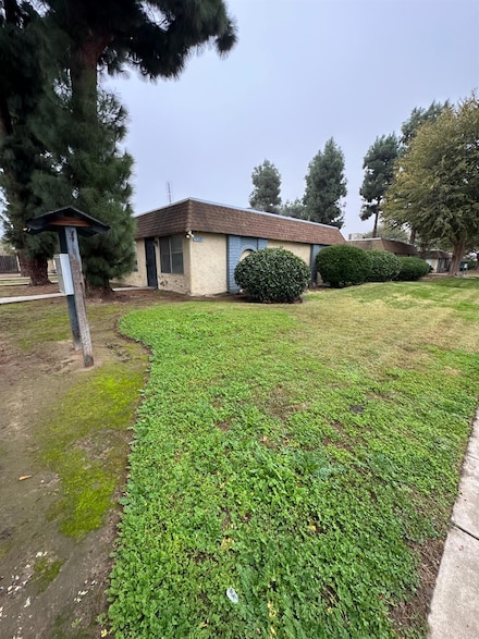 461 Minnewawa Ave Unit 101, Clovis, CA 93612