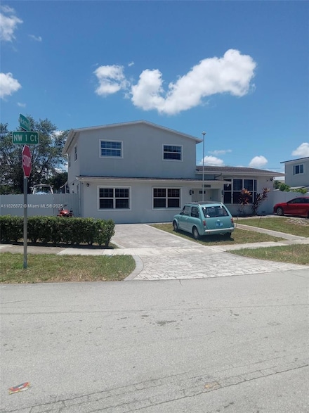 7400 NW 1st Ct, Pembroke Pines, FL 33024