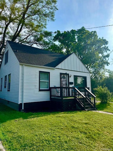 2825 Raskob St, Flint, MI 48504