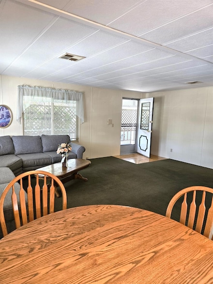 3765 Grass Valley Hwy, Auburn, CA 95602