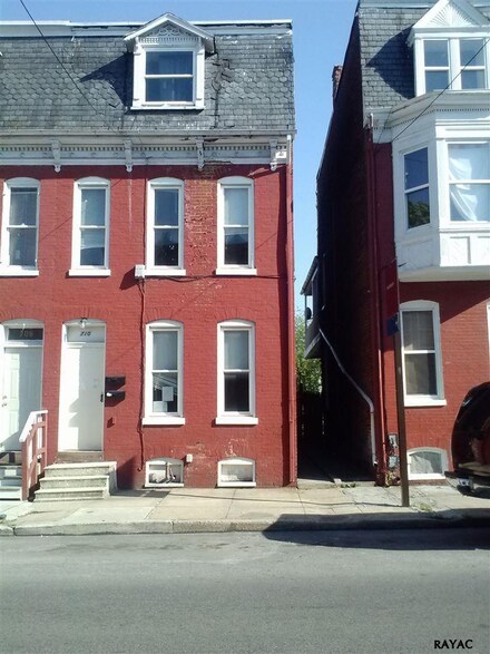 710 W Philadelphia St, York, PA 17401