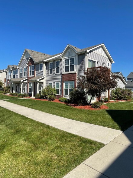 11544 Vermont Ct, Crown Point, IN 46307