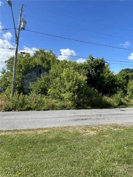 8573 Church St, Three Mile Bay, NY 13693