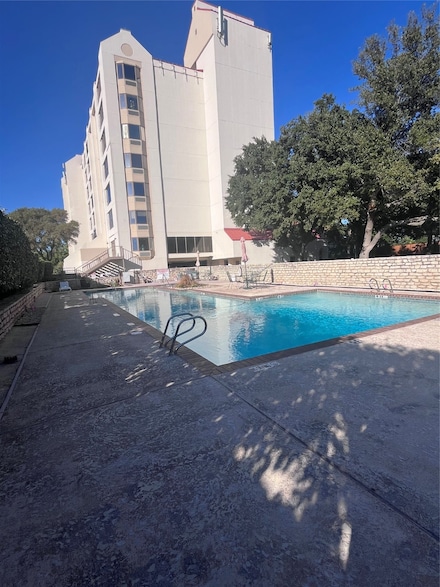 2117 Reflection Bay Dr, Arlington, TX 76013