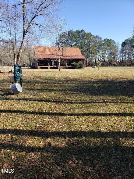 2045 Page Rd, Stedman, NC 28391