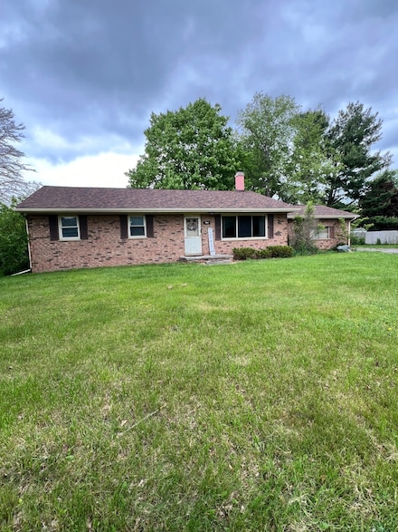 740 W Main St, Pinckney, MI 48169