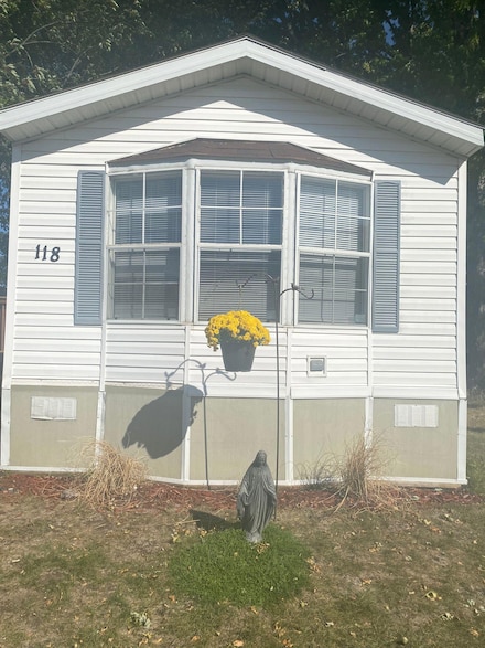 118 Kingsway Dr, North Mankato, MN 56003