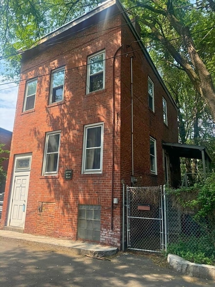 10 Eldridge Place, Chelsea, MA 02150