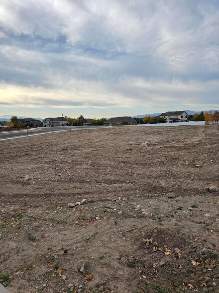 8386 S Four Elm Cir, West Jordan, UT 84081