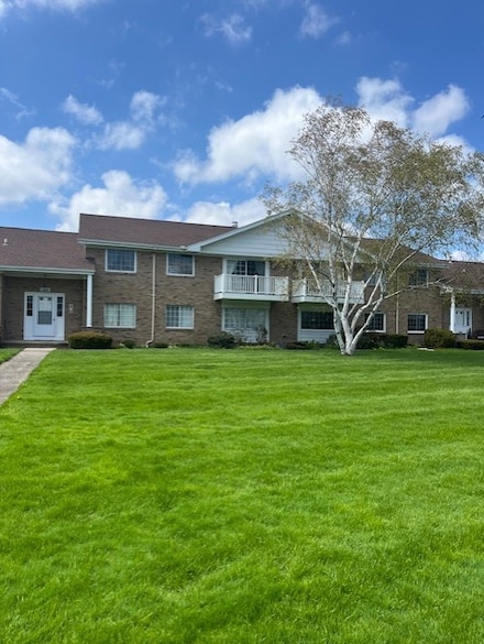 1010 Greenleaf Rd, Rochester, NY 14612