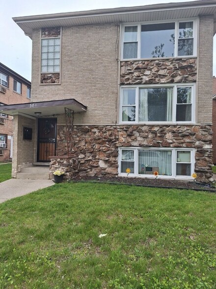 381 Yates Ave, Calumet City, IL 60409
