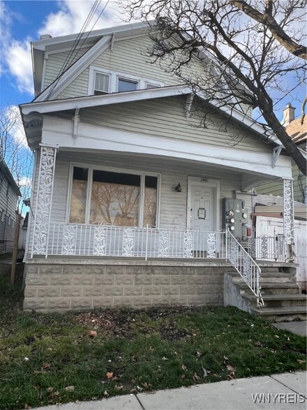 88 Schutrum St, Buffalo, NY 14212