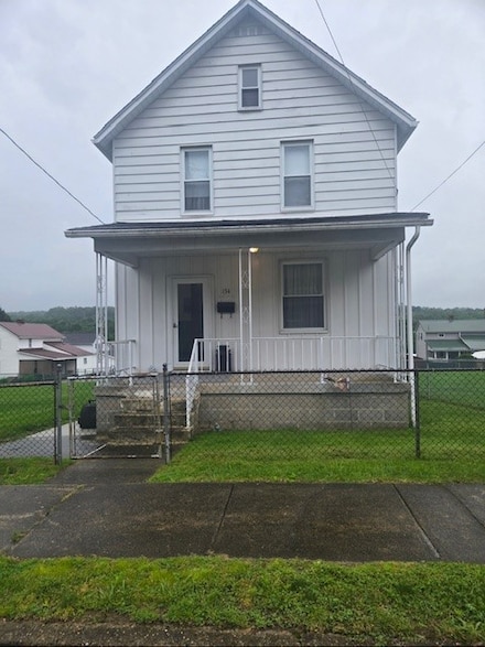 134 E Harvey Ave, Masontown, PA 15461