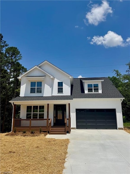 275 Greenturf Dr, Winston-Salem, NC 27107
