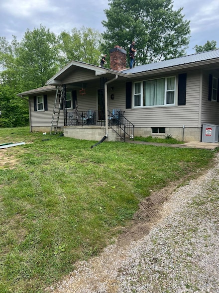 7834 Shellflower Rd, Cannelton, IN 47520