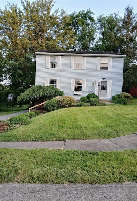 366 Willow Hedge Dr, Monroeville, PA 15146