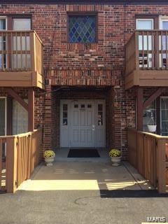 4290 Chateau de Ville Dr Unit G, Saint Louis, MO 63129