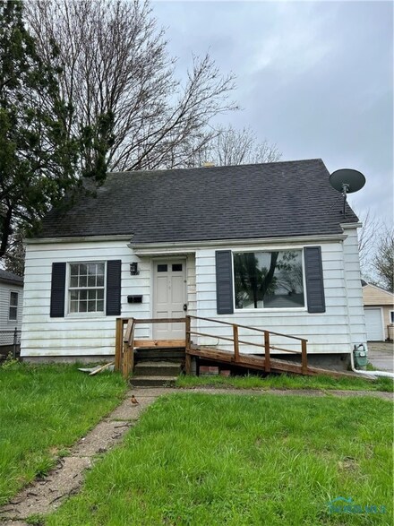 2225 Dunham St, Toledo, OH 43609