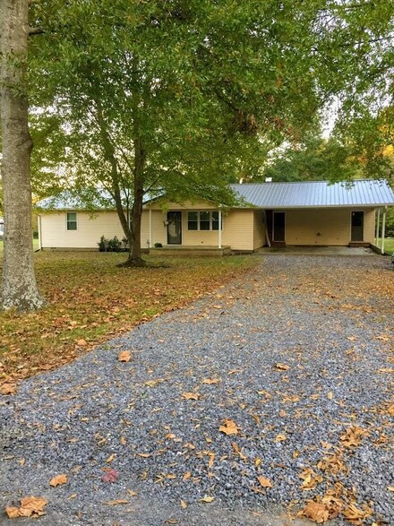 253 Ben Putnam Rd, Resaca, GA 30735