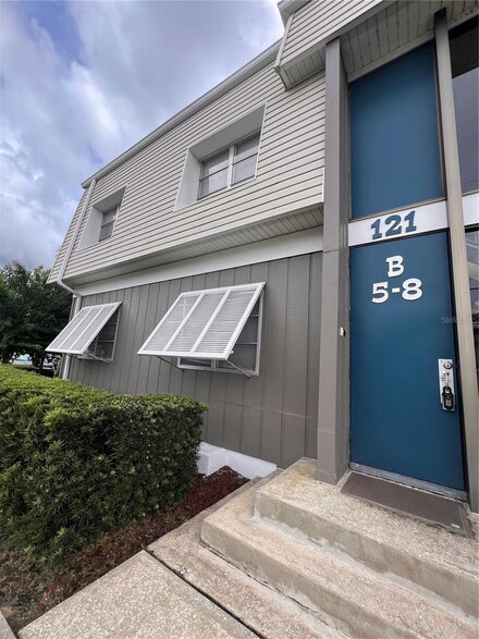 121 Caribbean St Unit B5, Deltona, FL 32725