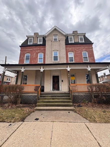 645 E 113th St, Chicago, IL 60628