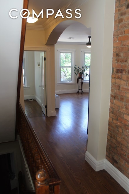 310 E 4th St Unit 2, Brooklyn, NY 11218