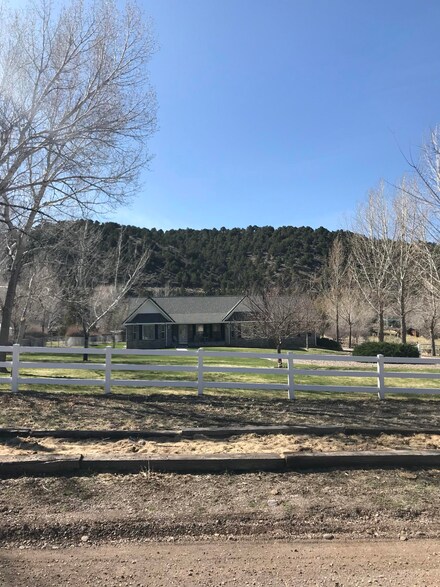 2400 E Navajo Trail, Beaver, UT 84713