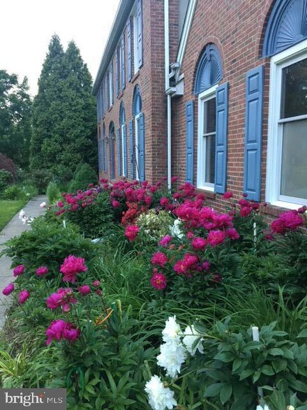 65 Ridings Way, Ambler, PA 19002