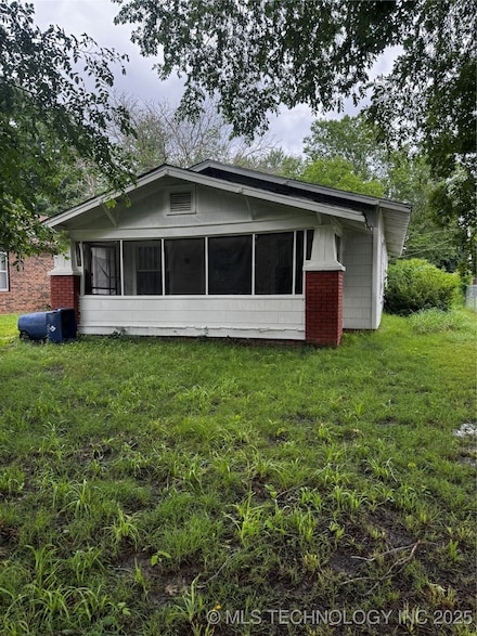 518 S Wood Ave, Hominy, OK 74035