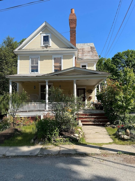 39 Williston St, Brattleboro, VT 05301