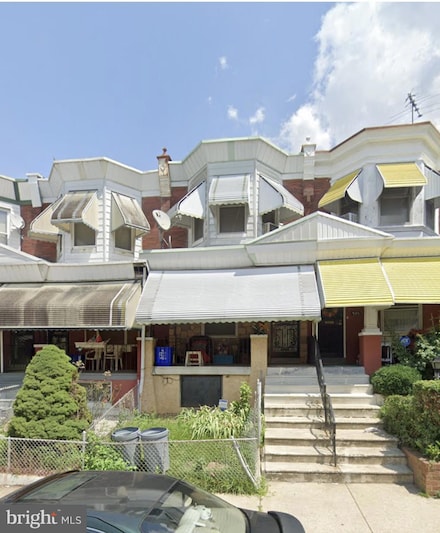 747 S Alden St, Philadelphia, PA 19143