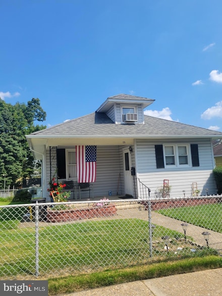 135 S Pine Ave, Maple Shade, NJ 08052