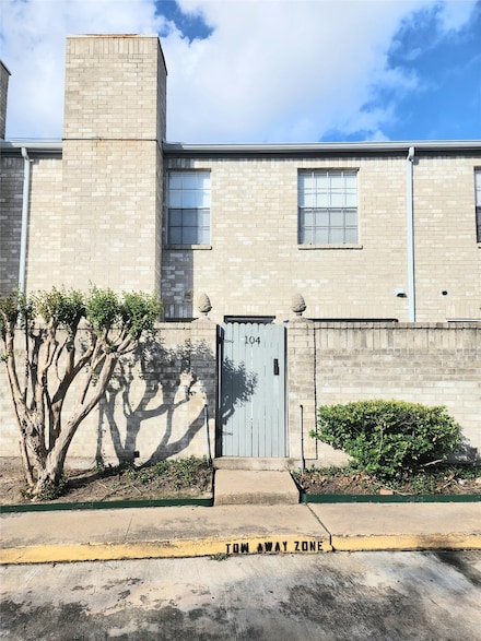 6500 Sands Point Dr Unit 104, Houston, TX 77074