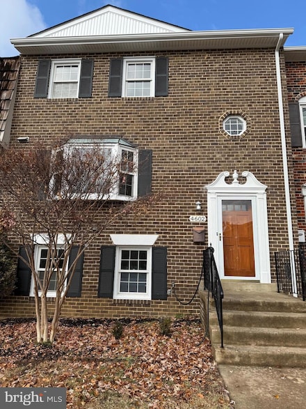 4602 Linmar Ct, Alexandria, VA 22312