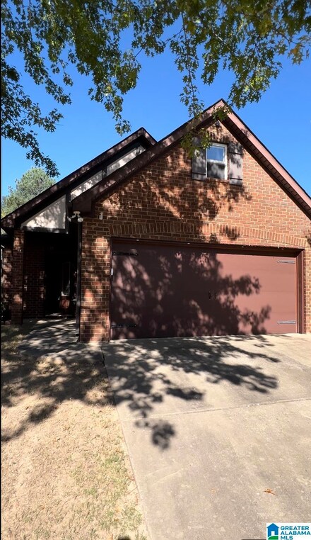 260 Oxmoor Place, Birmingham, AL 35211