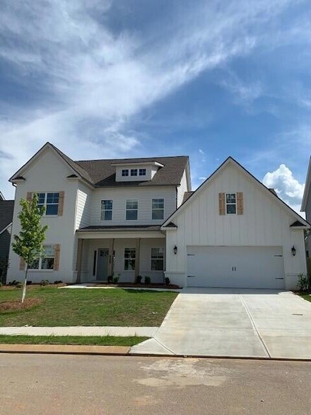 3324 Grassy Fields Ln, Apison, TN 37302