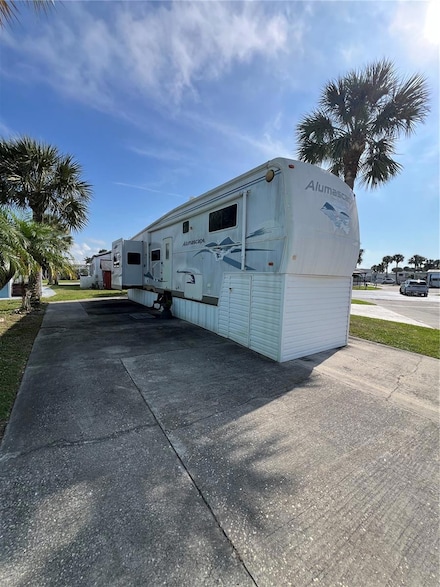 6571 SE 55th St, Okeechobee, FL 34974