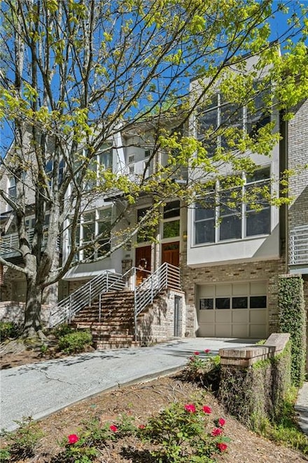 1294 Fernwood Cir NE, Atlanta, GA 30319