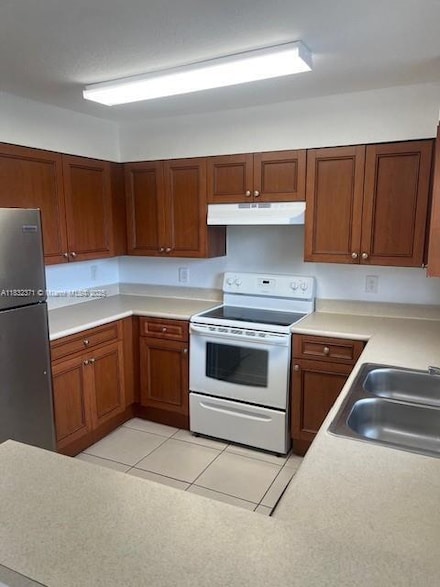 2735 NW 131st St, Opa Locka, FL 33054