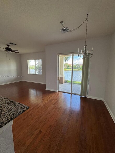 963 Marina Del Ray Ln Unit 1, West Palm Beach, FL 33401