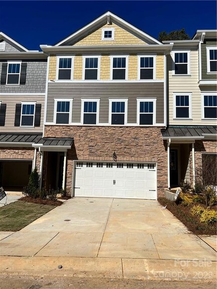 110 Marron Dr Unit 32, Indian Trail, NC 28079