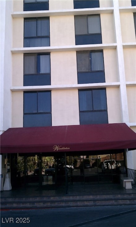 3930 University Center Dr Unit 102, Las Vegas, NV 89119
