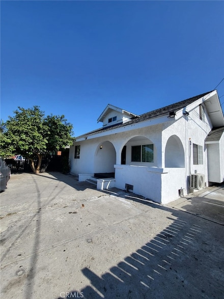 244 W 69th St, Los Angeles, CA 90003