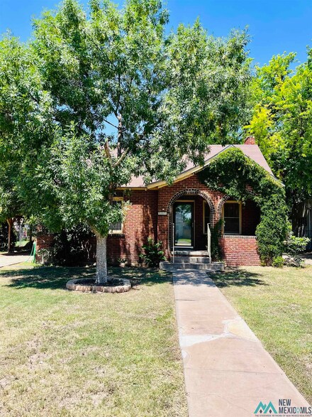 503 N Mesquite St, Carlsbad, NM 88220