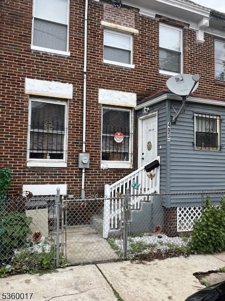 493 1/2 Avon Ave, Newark, NJ 07108