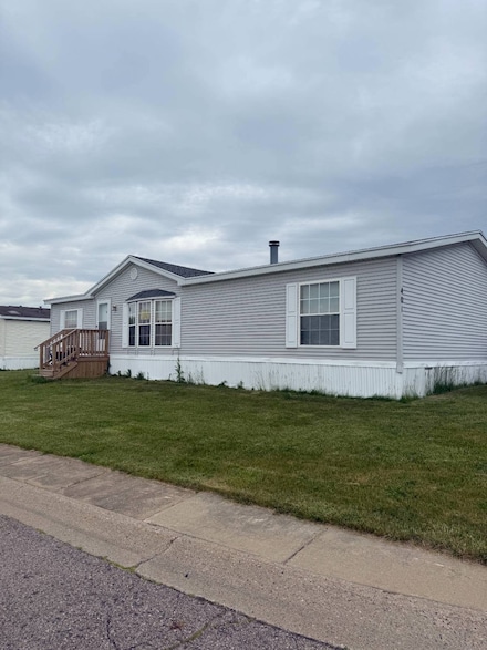 401 Salem Dr, Potterville, MI 48876