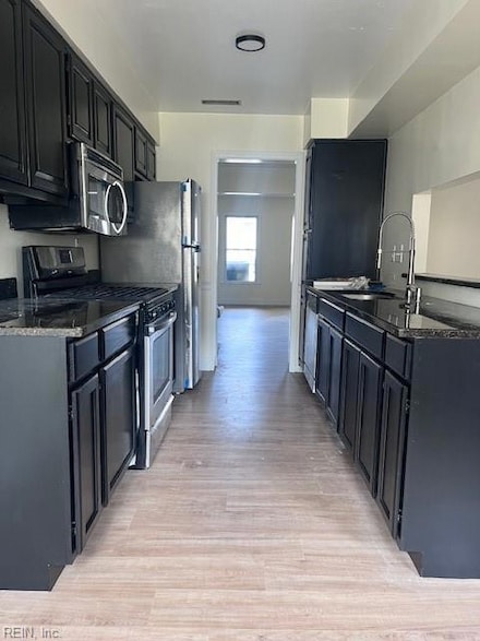 1135 Gleaning Close, Virginia Beach, VA 23455