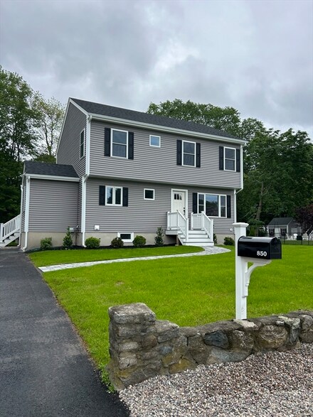 850 Pleasant St, Canton, MA 02021